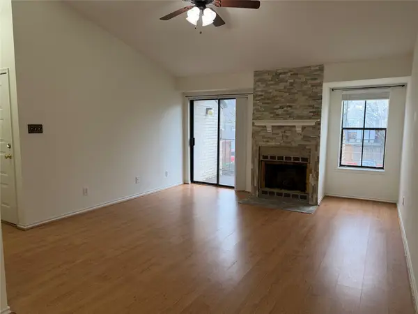 10811 Richmond Avenue #111, Houston, TX 77042