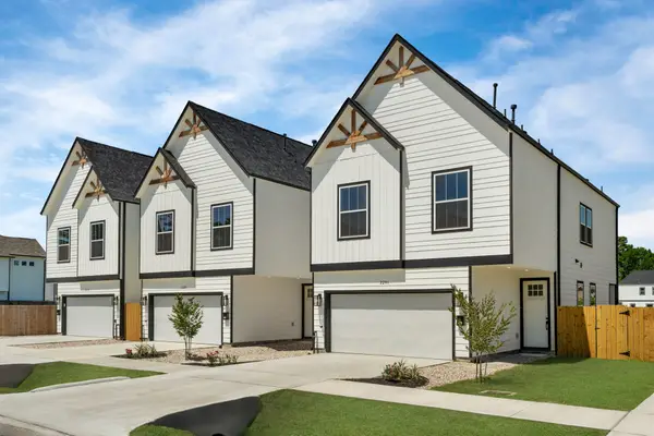 2210 Mansfield, Houston, TX 77091