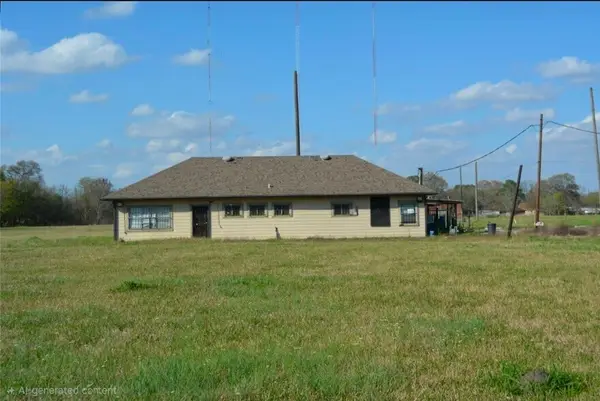 2055 Pasadena Boulevard, Pasadena, TX 77502