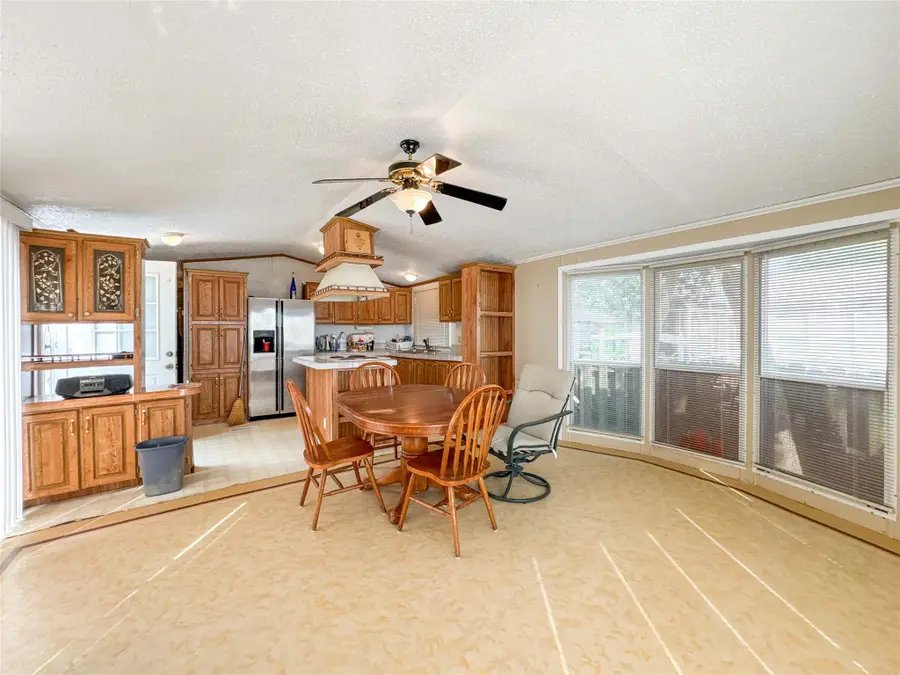 3014 Bay Oaks Harbor Drive, Baytown, TX 77523 - #2