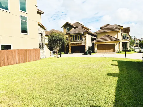 5515 Felice Drive, Houston, TX 77081