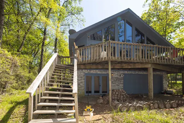 20300 Belair Drive, Huntsville, TX 77320