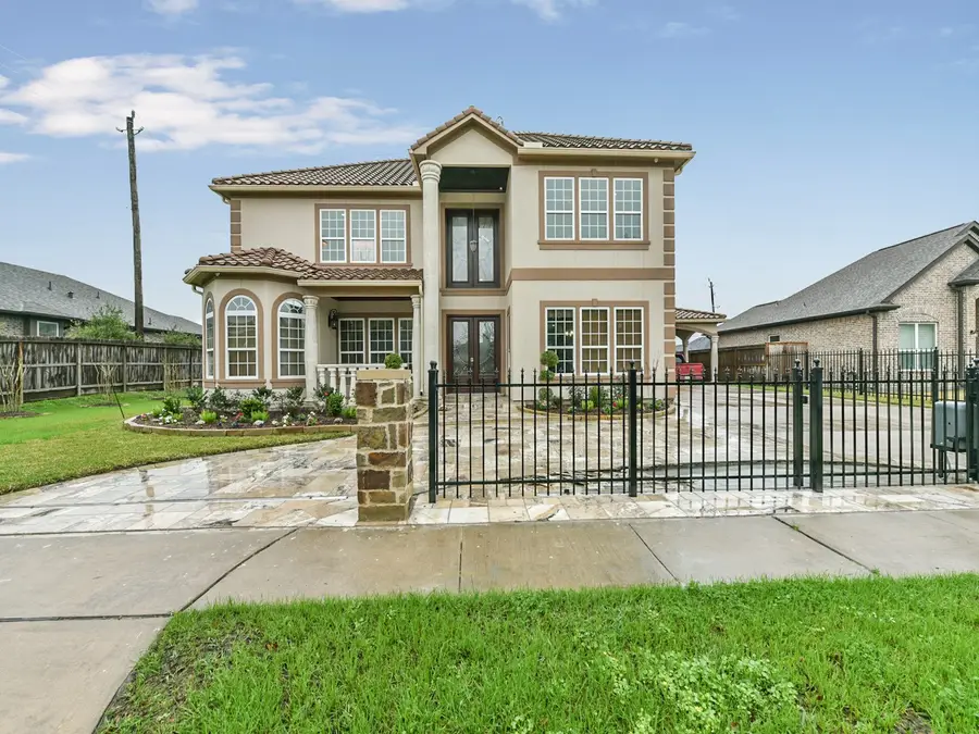 2609 Letrim Street, Pearland, TX 77581 - Image #2