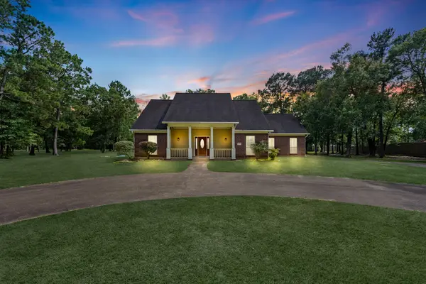 205 Mohawk Lane, Wallisville, TX 77597