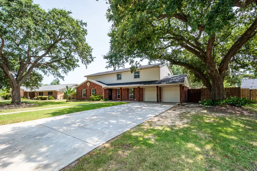 5007 Inverness Drive, Baytown, TX 77521 - #3