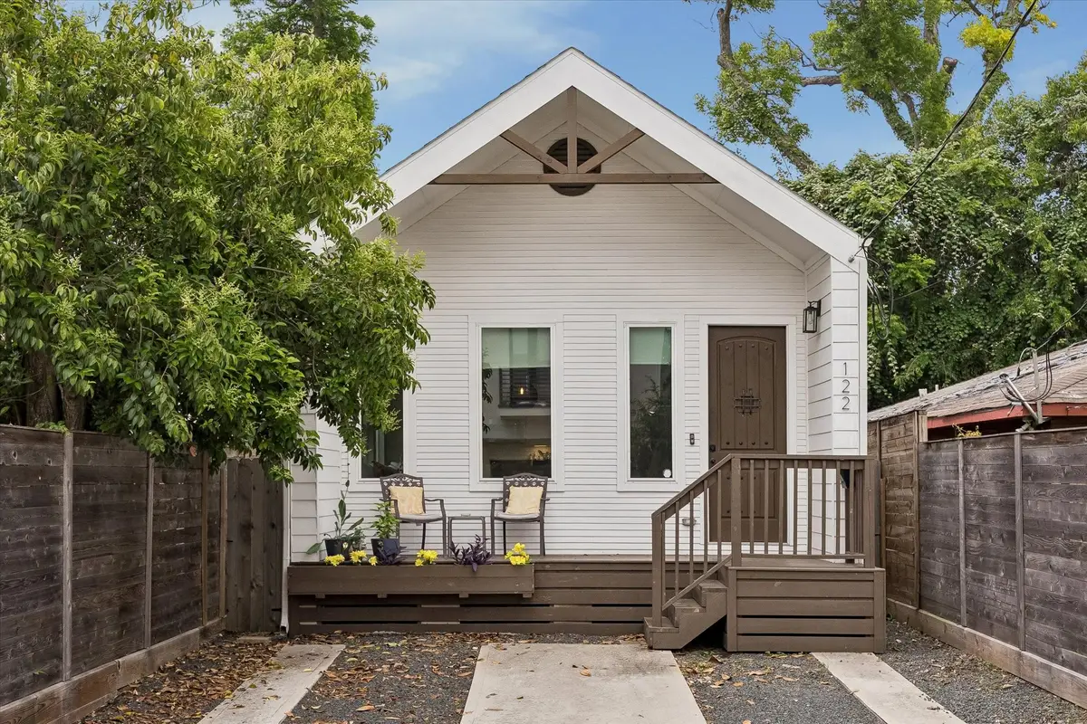 122 E 33rd Street, Houston, TX 77018 - #1