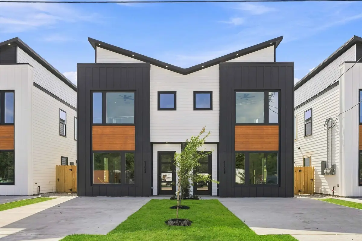 9108 Coffee Street #A-B, Houston, TX 77033 - #1