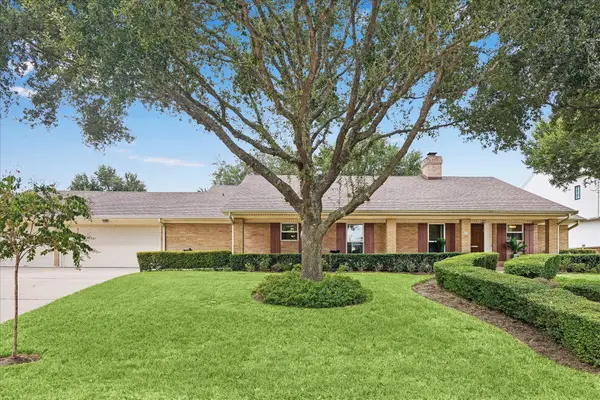 9110 Cliffwood Drive, Houston, TX 77096