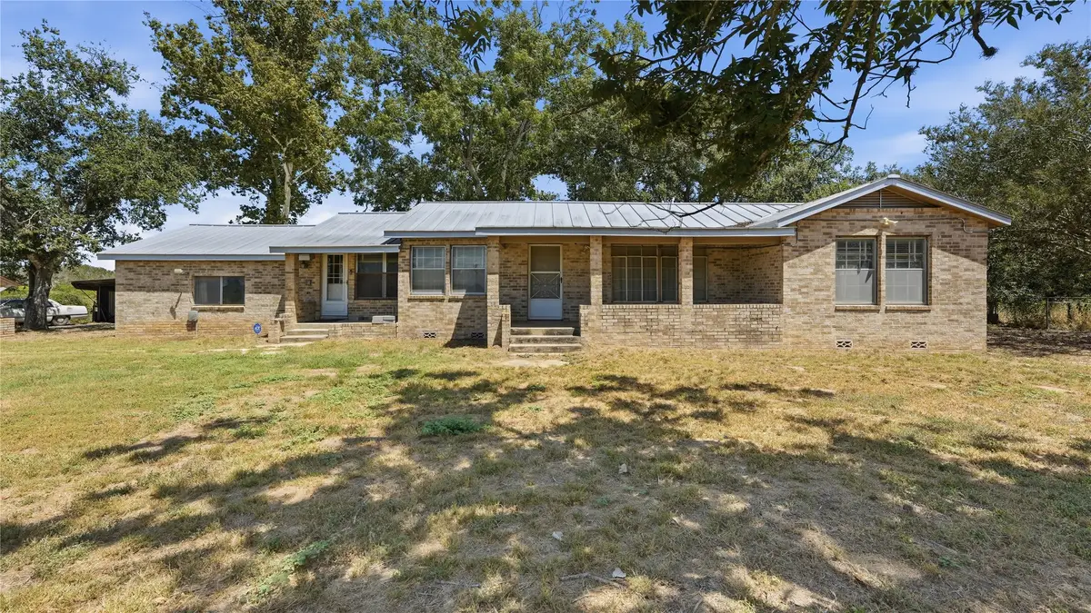 15510 Us Highway 87 W, Adkins, TX 78101 - #1