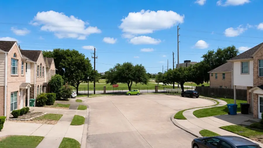 214 Plaza Del Sol Park, Houston, TX 77020 - #3