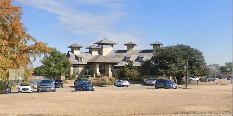 7112 S Aberdeen Drive, Cleburne, TX 76033 - Image #2