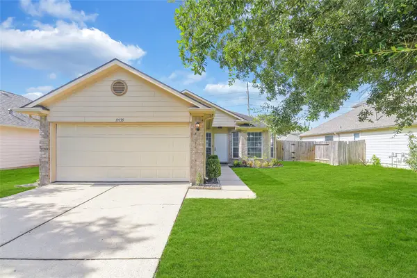 19935 Rustic Lake Lane, Cypress, TX 77433
