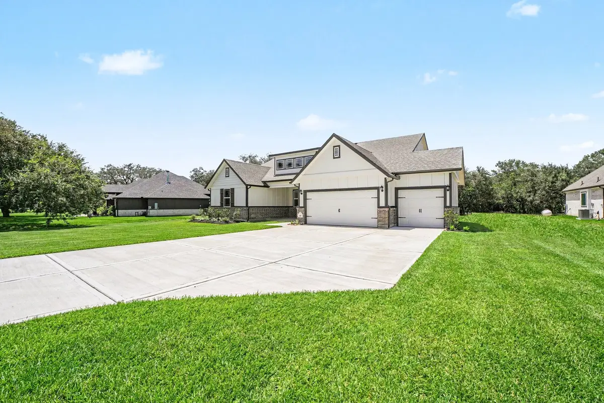 43 Cattle Drive, Bay City, TX 77414 - #1