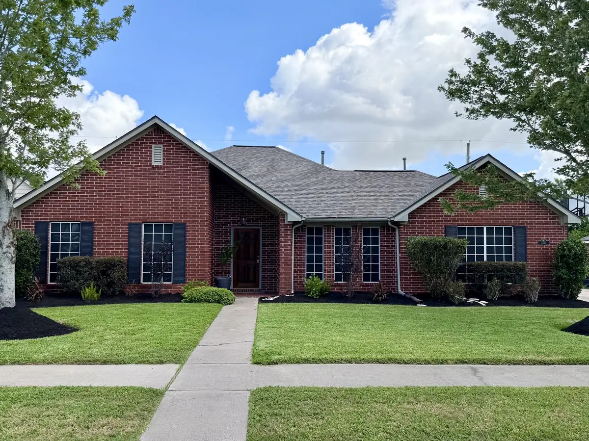 3530 Dry Creek Drive, Pasadena, TX 77505 - #1