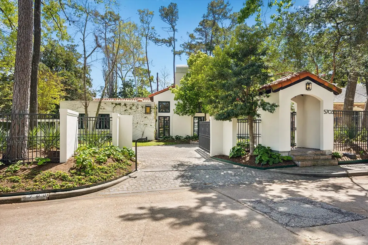 5703 Indian Circle, Houston, TX 77057 - #1