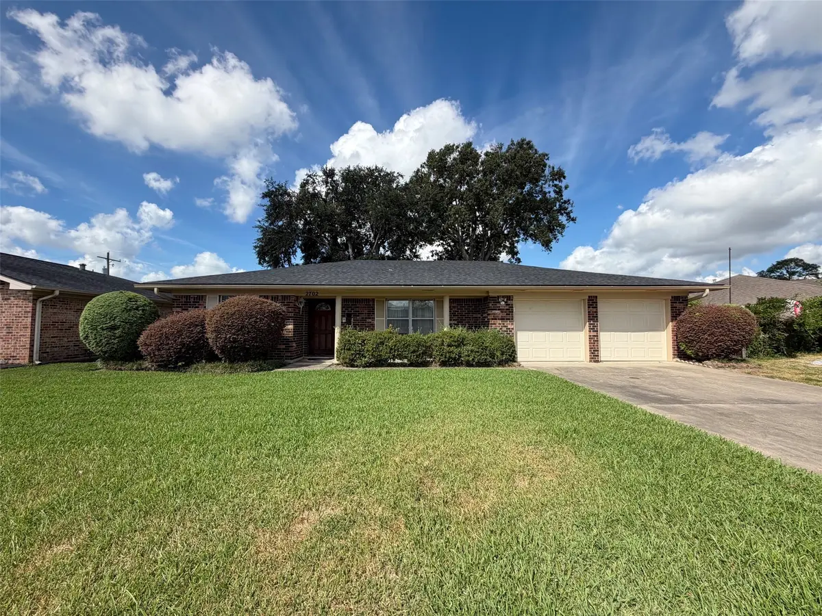 2702 Marilyn Lane, Port Neches, TX 77651 - #1