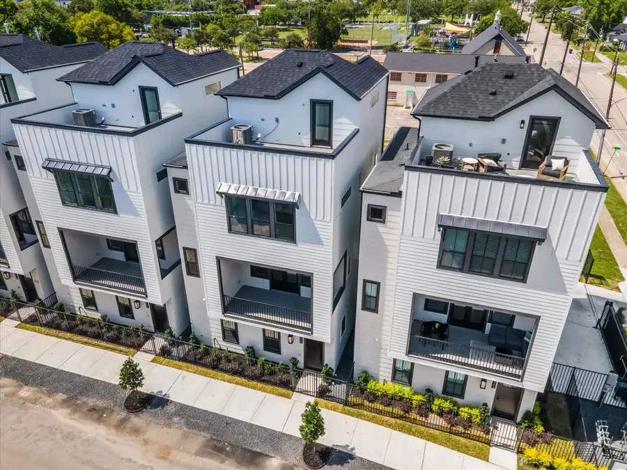 2208 Dennis Street, Houston, TX 77004 - #2