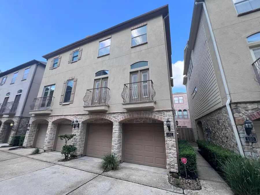 592 Bomar Street, Houston, TX 77006 - Image #2