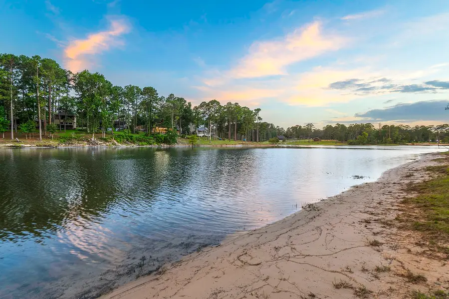 671 Lakeshore Drive, Brookeland, TX 75931 - Image #3