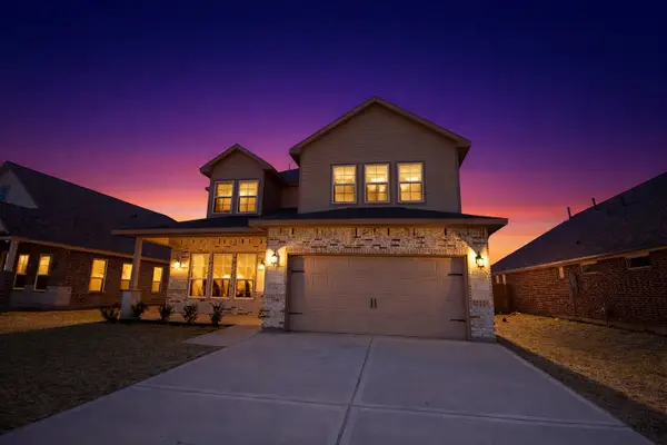 126 Comal Drive, Baytown, TX 77523