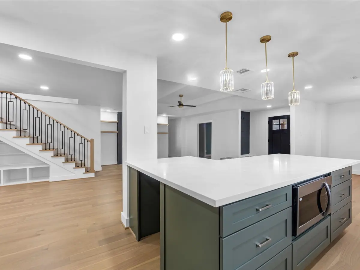 10514 Emnora Lane, Houston, TX 77043 - Image #1