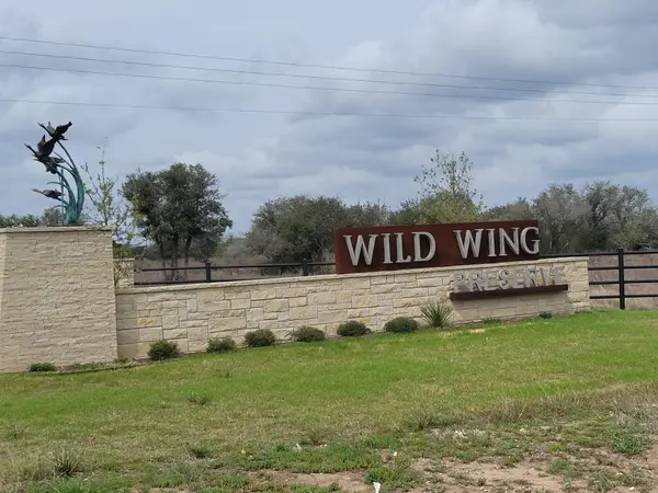 324 Shorebird Lane, Columbus, TX 78934