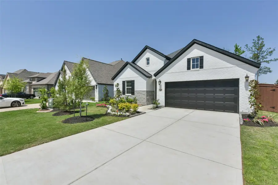 13039 Soaring Forest Drive, Conroe, TX 77302 - Image #2