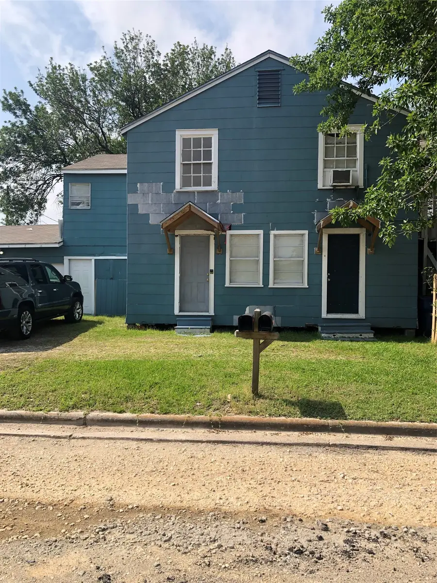 827 1st Avenue N, Texas City, TX 77590 - #3