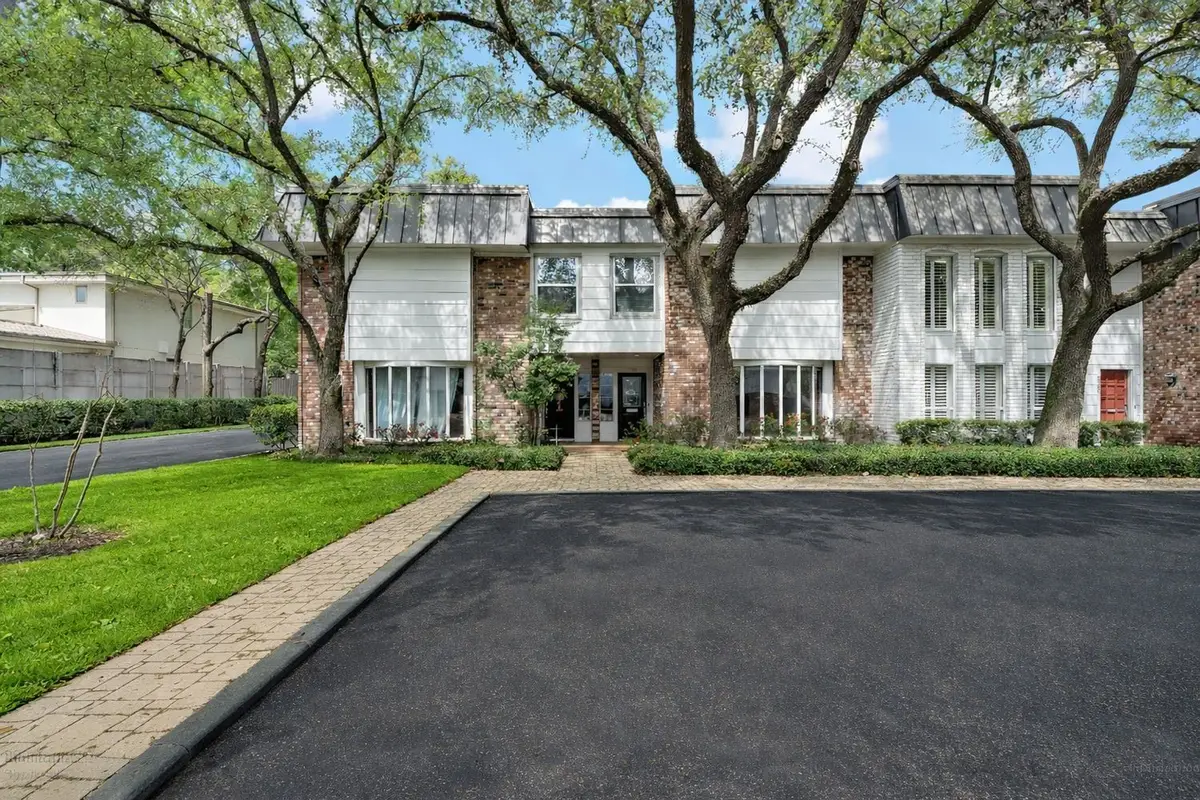 8954 Chatsworth Drive, Houston, TX 77024 - #1
