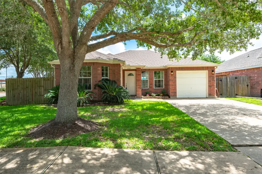 5501 Rio Sabinas Street, Rosharon, TX 77583 - #3