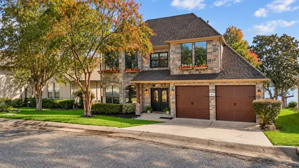 1600 Wimbledon Drive, Huntsville, TX 77340