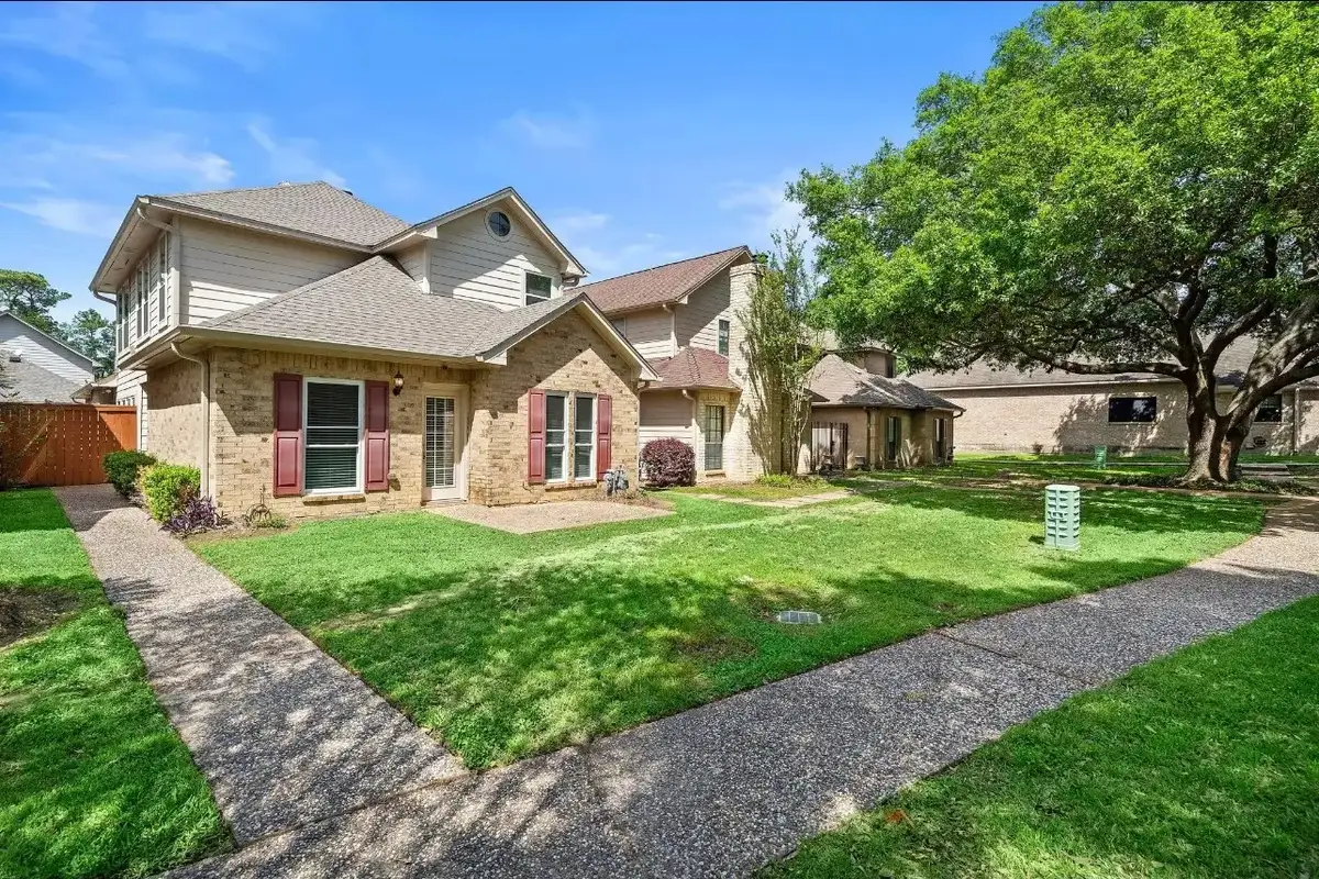 6729 Tournament Drive, Houston, TX 77069 - Image #1