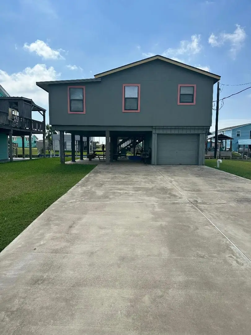 1617 County Road 201, Sargent, TX 77414 - Image #3