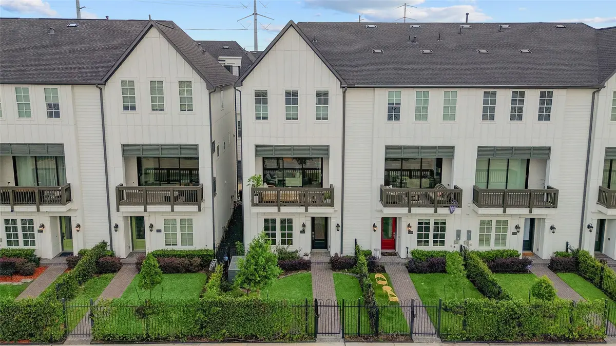 3317 W 11th Street, Houston, TX 77008 - #1