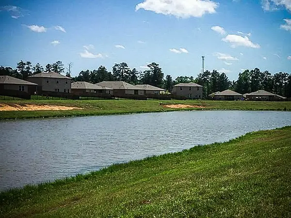 30815 W Lost Creek Boulevard, Magnolia, TX 77355