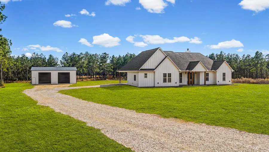 303 Bonfire Bend, Livingston, TX 77351 - #2