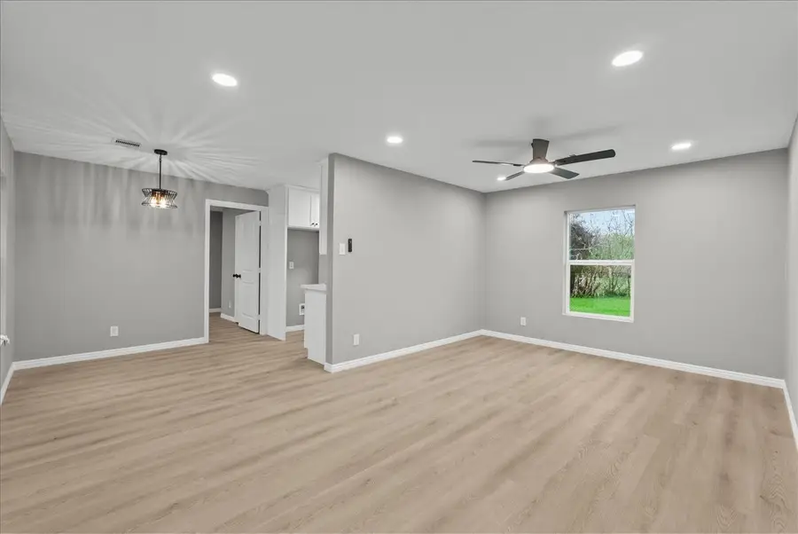 123 Lake Road, La Marque, TX 77568 - #3