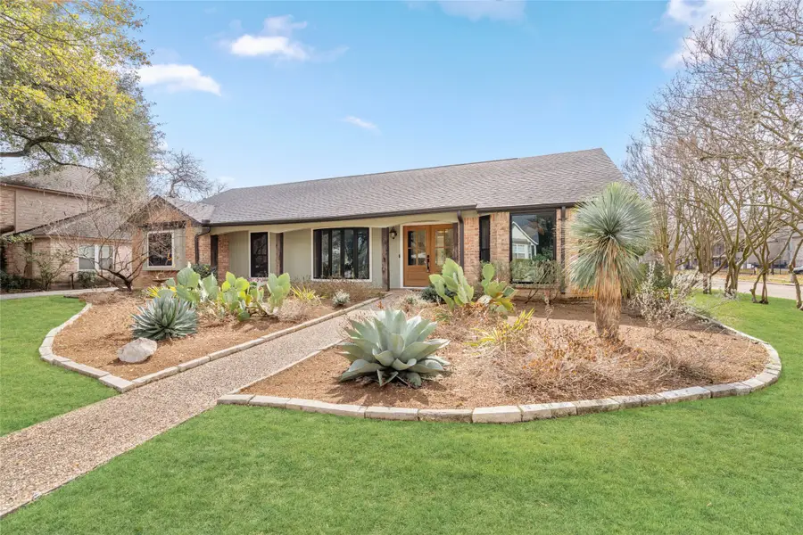 10831 Holly Springs Drive, Houston, TX 77042 - #2