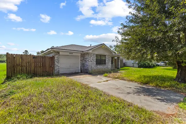 3505 Bennett Road, Beaumont, TX 77708