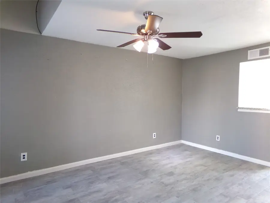 10501 South Drive #323, Houston, TX 77099 - Image #3