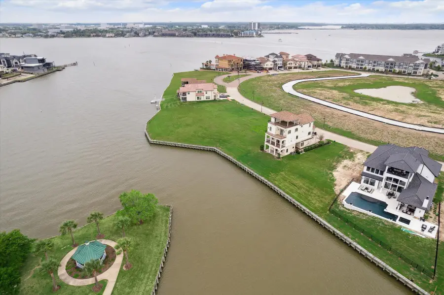 2538 Beacon Circle, League City, TX 77573 - #3