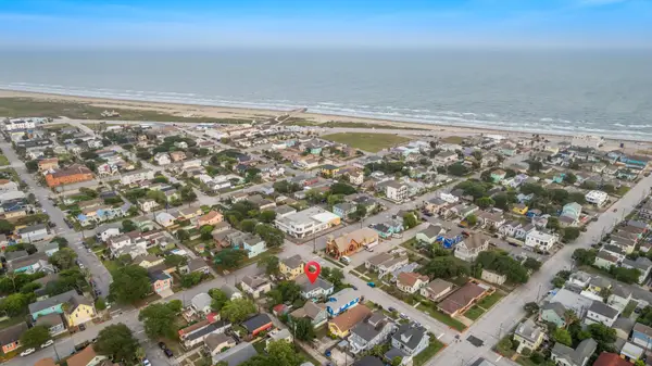 1312 Avenue L, Galveston, TX 77550