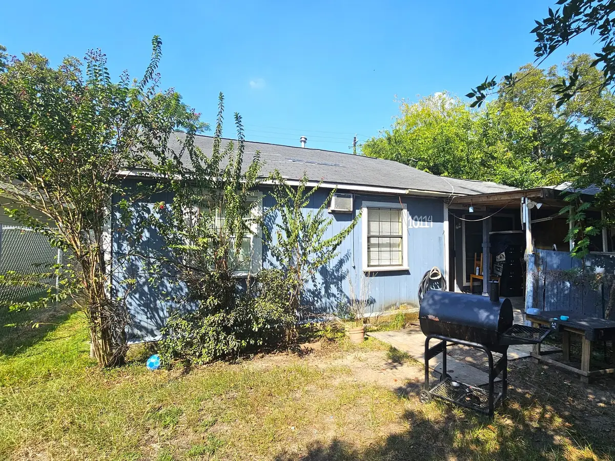 10114 Rosehaven Drive, Houston, TX 77051 - Image #1