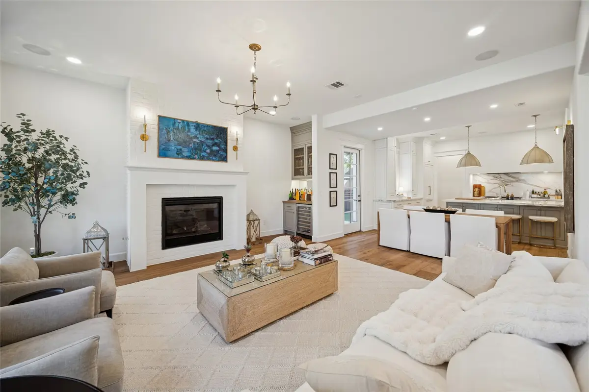 2031 Sheridan Street #A, Houston, TX 77030 - Image #1