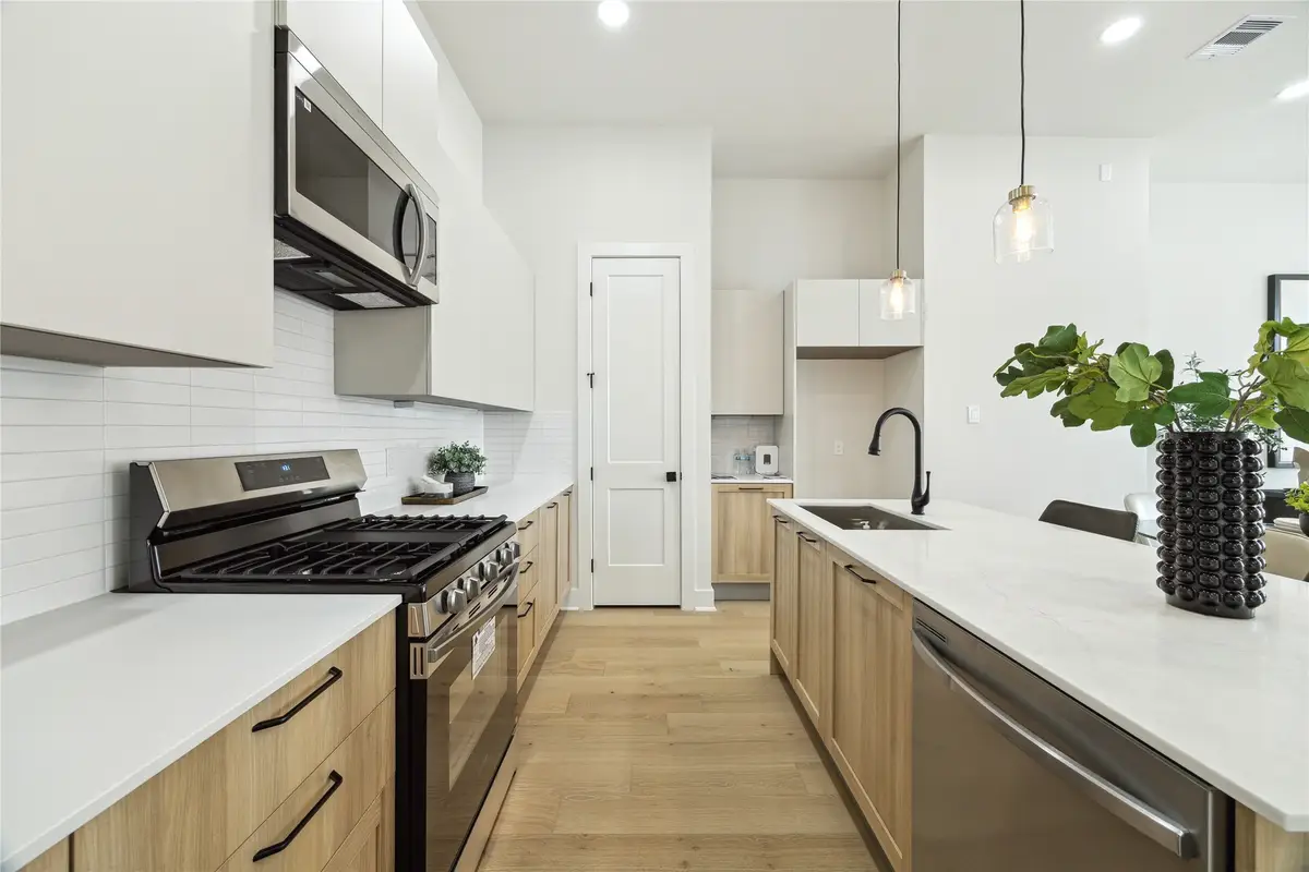 3911C Tulane Street, Houston, TX 77018 - Image #1