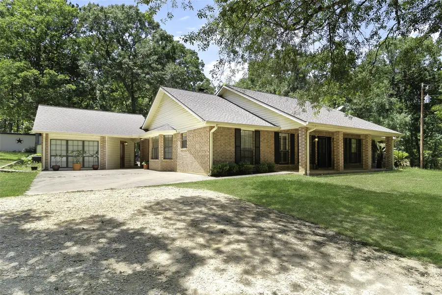 526 Pebble Creek, Livingston, TX 77351 - #3