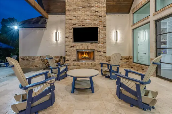 1411 Royal Adelade, College Station, TX 77845