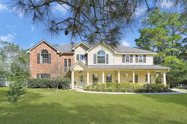 12134 Rainy Oaks Drive, Magnolia, TX 77354