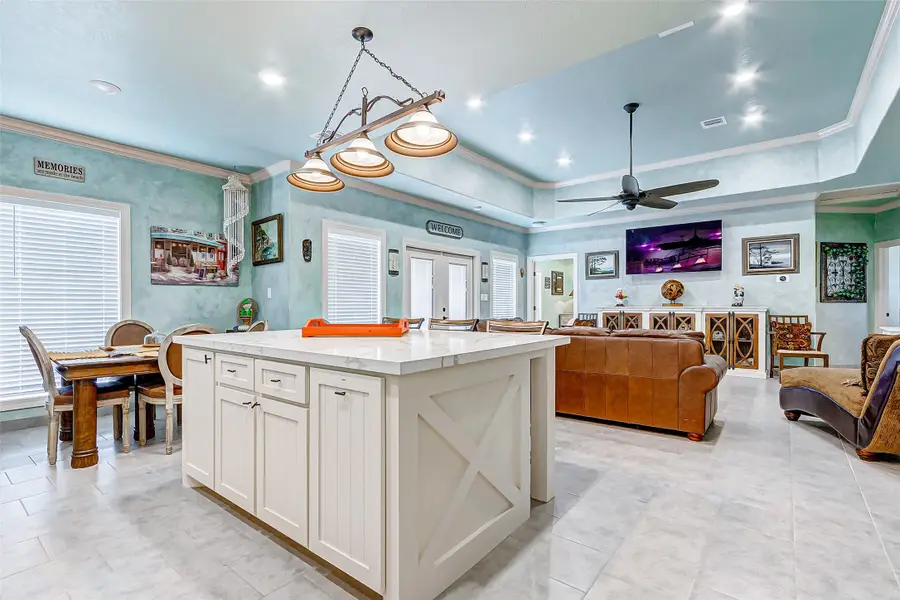 851 Palmetto Drive, Crystal Beach, TX 77650 - #3