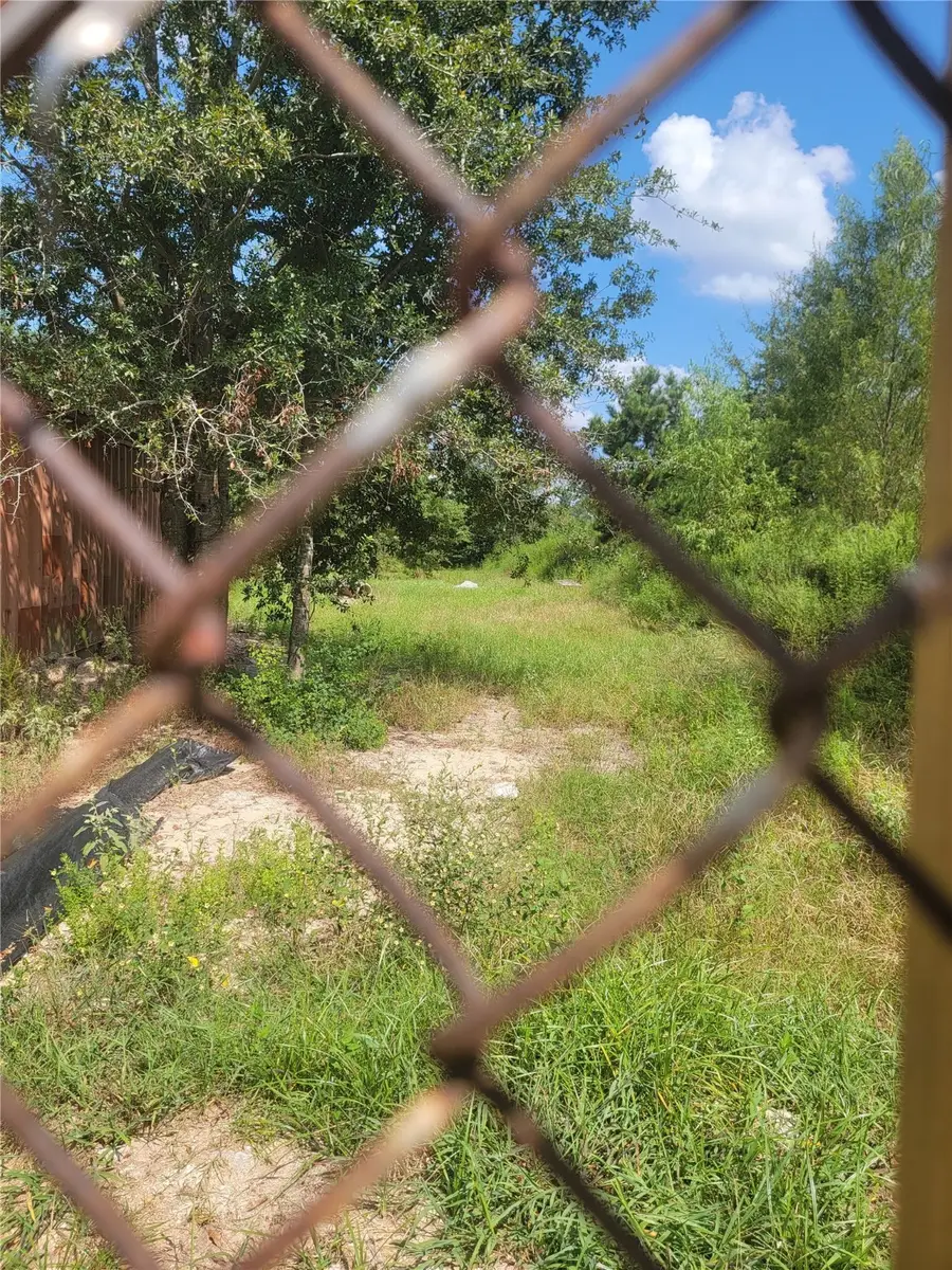 1153 County Road 3556, Cleveland, TX 77327 - Image #2